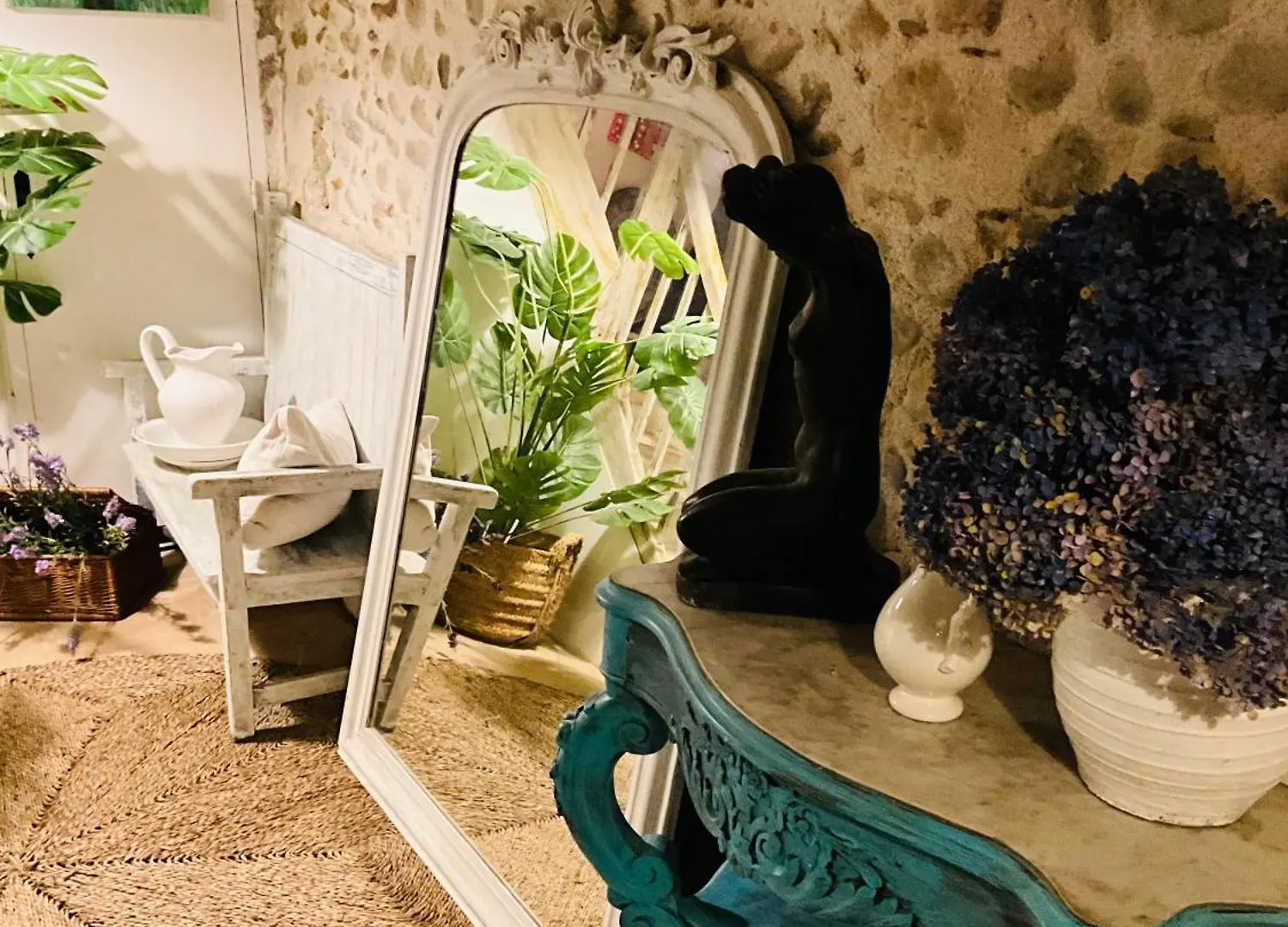 Apartamento Hote Labyrinthe Sur La Place Chambres D, Hotes , Calme ,Netflix Mirepoix  Francia